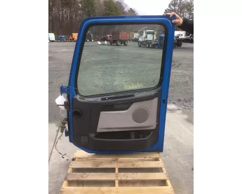 VOLVO VNM 1999-2020 DOOR ASSEMBLY, FRONT