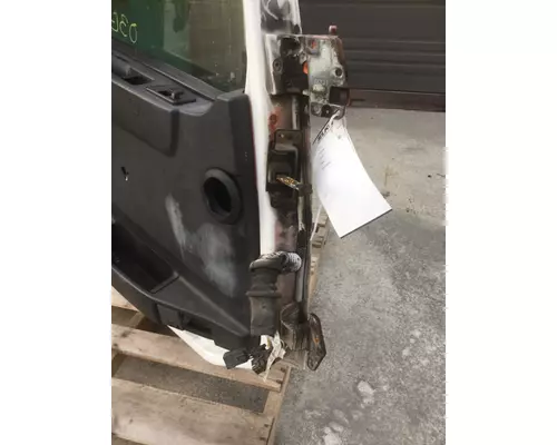 VOLVO VNM 1999-2020 DOOR ASSEMBLY, FRONT