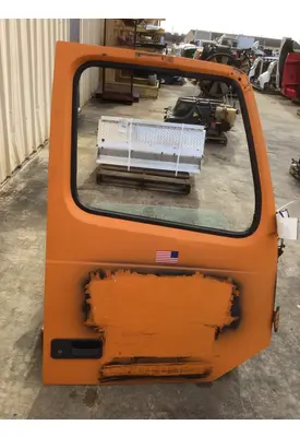 VOLVO VNM 1999-2020 DOOR ASSEMBLY, FRONT