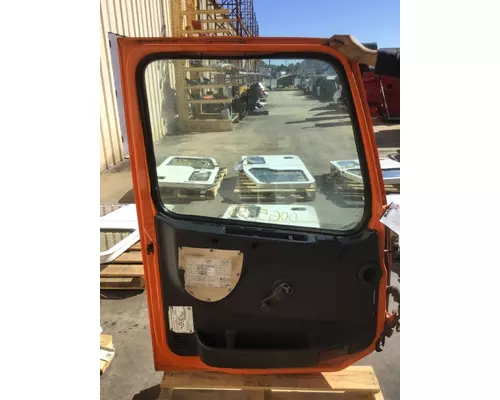 VOLVO VNM 1999-2020 DOOR ASSEMBLY, FRONT