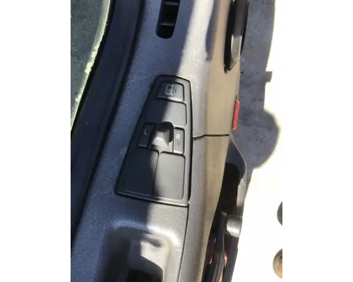 VOLVO VNM 1999-2020 DOOR ASSEMBLY, FRONT