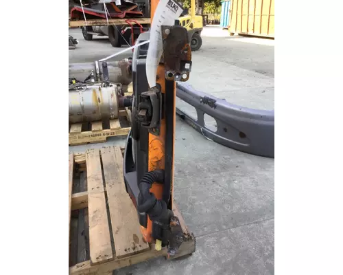 VOLVO VNM 1999-2020 DOOR ASSEMBLY, FRONT
