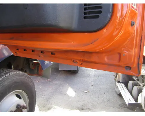 VOLVO VNM 1999-2020 DOOR ASSEMBLY, FRONT