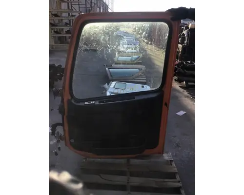 VOLVO VNM 1999-2020 DOOR ASSEMBLY, FRONT