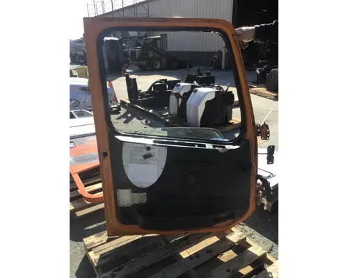 VOLVO VNM 1999-2020 DOOR ASSEMBLY, FRONT