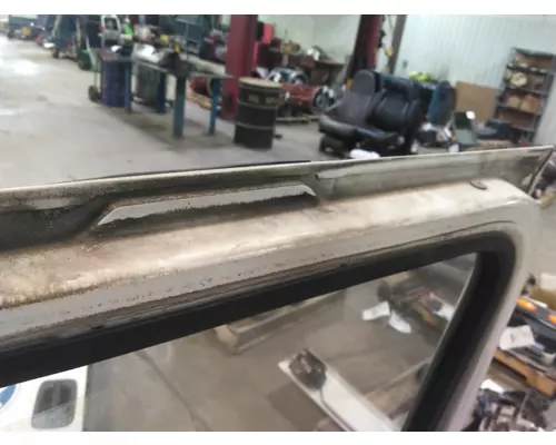 VOLVO VNM 1999-2020 DOOR ASSEMBLY, FRONT