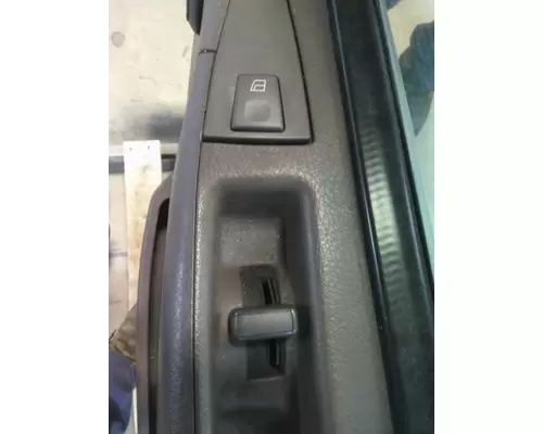 VOLVO VNM 1999-2020 DOOR ASSEMBLY, FRONT
