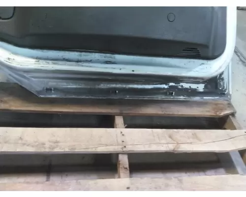 VOLVO VNM 1999-2020 DOOR ASSEMBLY, FRONT