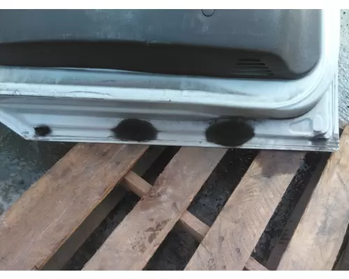 VOLVO VNM 1999-2020 DOOR ASSEMBLY, FRONT
