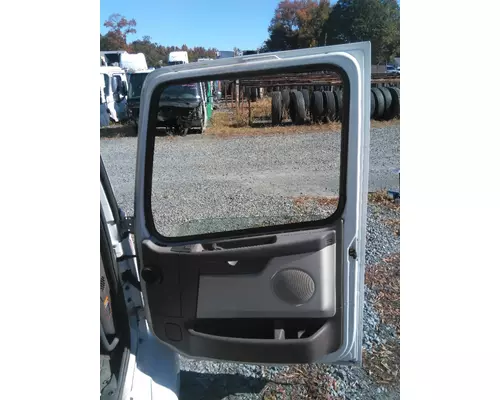 VOLVO VNM 1999-2020 DOOR ASSEMBLY, FRONT