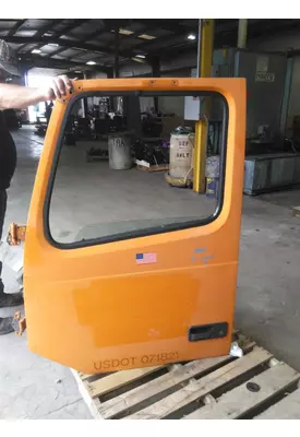 VOLVO VNM 1999-2020 DOOR ASSEMBLY, FRONT