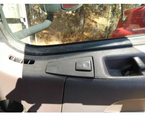 VOLVO VNM 1999-2020 DOOR ASSEMBLY, FRONT