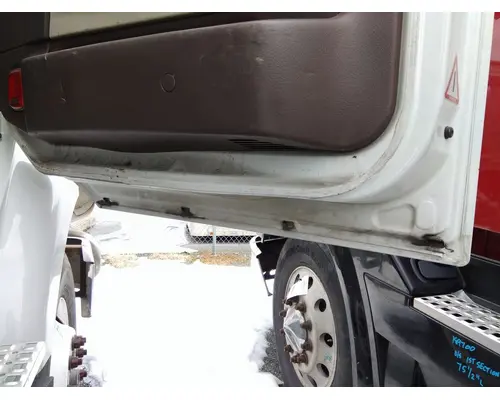 VOLVO VNM 1999-2020 DOOR ASSEMBLY, FRONT