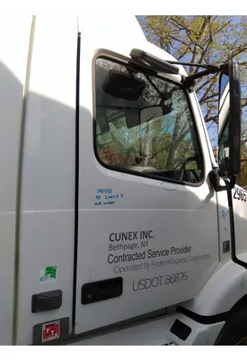 VOLVO VNM 1999-2020 DOOR ASSEMBLY, FRONT