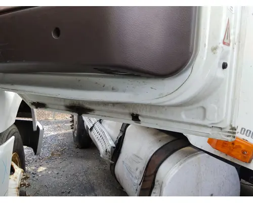 VOLVO VNM 1999-2020 DOOR ASSEMBLY, FRONT