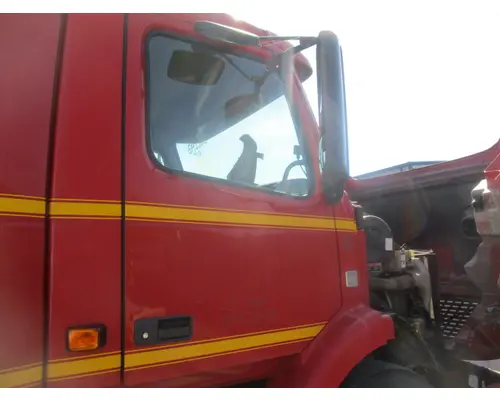 VOLVO VNM 1999-2020 DOOR ASSEMBLY, FRONT