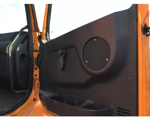 VOLVO VNM 1999-2020 DOOR ASSEMBLY, FRONT