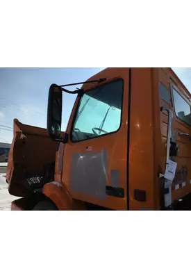 VOLVO VNM 1999-2020 DOOR ASSEMBLY, FRONT
