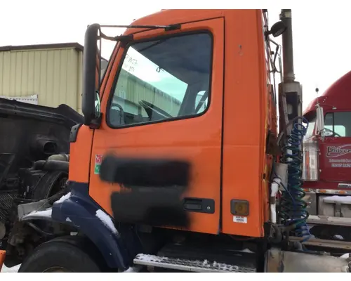 VOLVO VNM 1999-2020 DOOR ASSEMBLY, FRONT