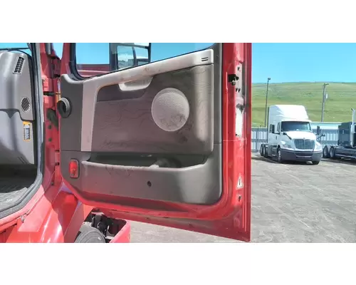 VOLVO VNM 1999-2020 DOOR ASSEMBLY, FRONT