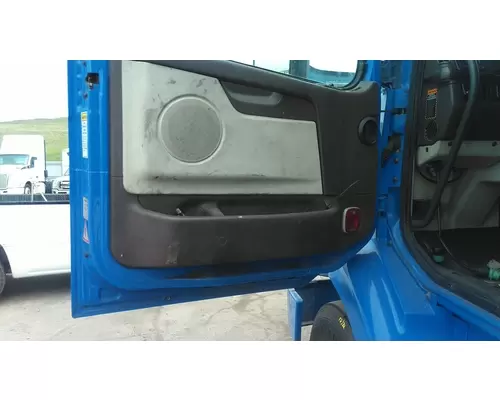 VOLVO VNM 1999-2020 DOOR ASSEMBLY, FRONT