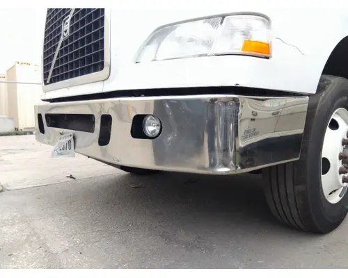 VOLVO VNM 2004-2017 BUMPER ASSEMBLY, FRONT