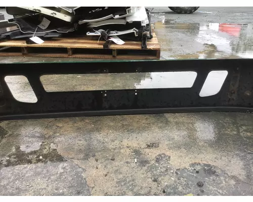 VOLVO VNM 2004-2017 BUMPER ASSEMBLY, FRONT