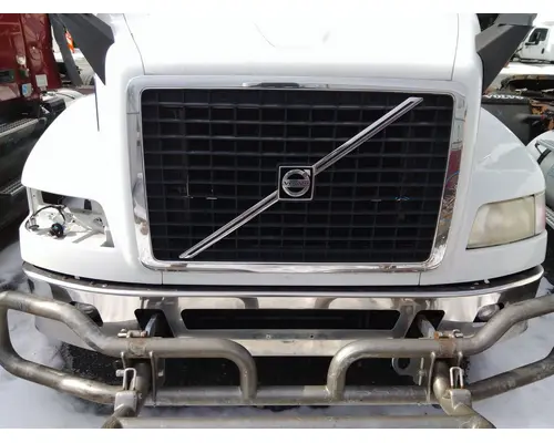 VOLVO VNM 2004-2017 BUMPER ASSEMBLY, FRONT