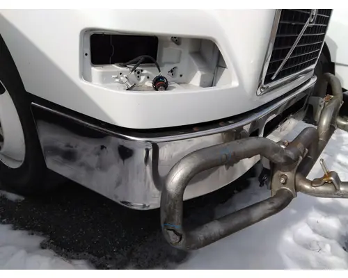 VOLVO VNM 2004-2017 BUMPER ASSEMBLY, FRONT