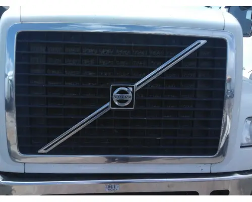 VOLVO VNM 2004-2020 GRILLE