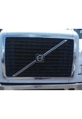 VOLVO VNM 2004-2020 GRILLE