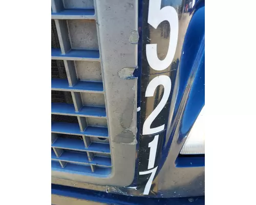 VOLVO VNM 2004-2020 GRILLE