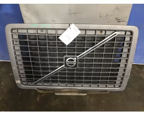 VOLVO VNM 2004-2020 GRILLE