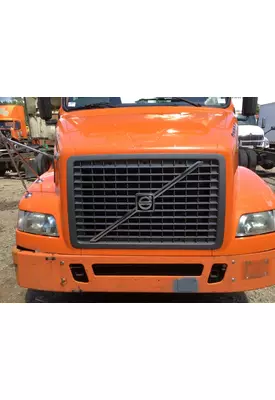 VOLVO VNM 2004-2020 GRILLE