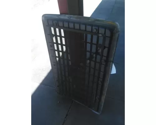 VOLVO VNM 2004-2020 GRILLE