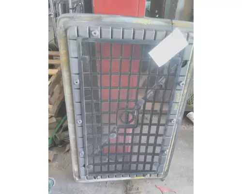 VOLVO VNM 2004-2020 GRILLE