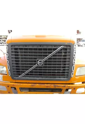 VOLVO VNM 2004-2020 GRILLE