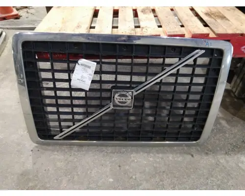 VOLVO VNM 2004-2020 GRILLE
