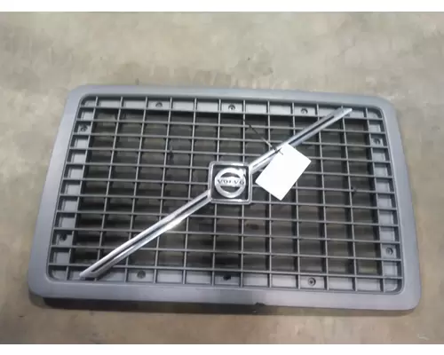 VOLVO VNM 2004-2020 GRILLE