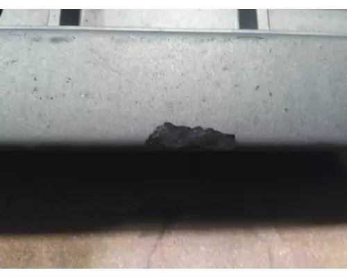 VOLVO VNM 2004-2020 GRILLE