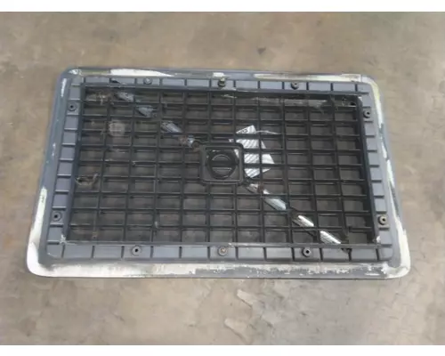 VOLVO VNM 2004-2020 GRILLE