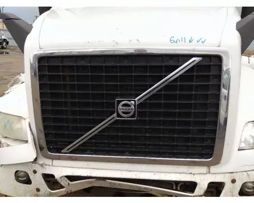 VOLVO VNM 2004-2020 GRILLE