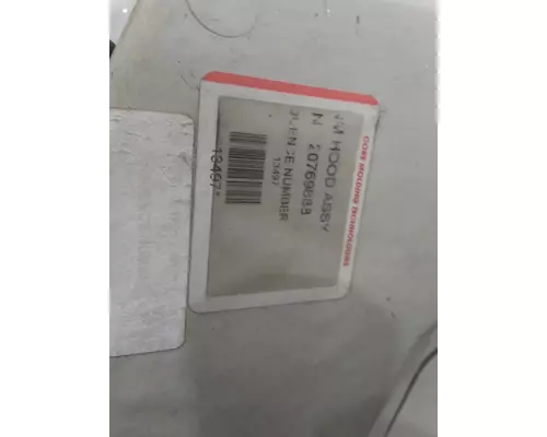 VOLVO VNM 2004-2020 HOOD