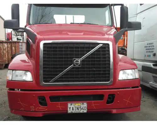 VOLVO VNM 2004-2020 HOOD