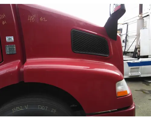 VOLVO VNM 2004-2020 HOOD