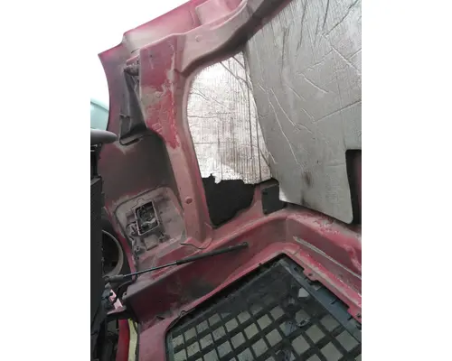 VOLVO VNM 2004-2020 HOOD