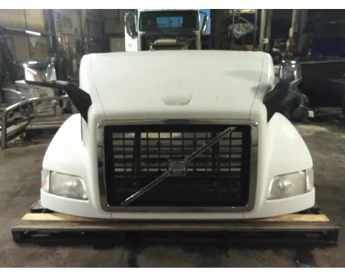 VOLVO VNM 2004-2020 HOOD
