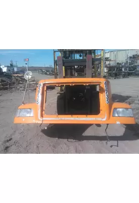 VOLVO VNM 2004-2020 HOOD
