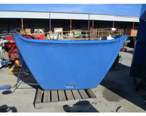 VOLVO VNM 2004-2020 HOOD