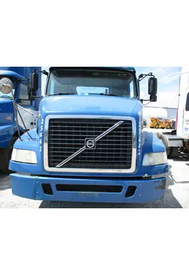 VOLVO VNM 2004-2020 HOOD